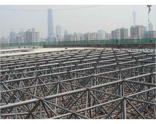霍州新建铁路干线广州调度网架工程